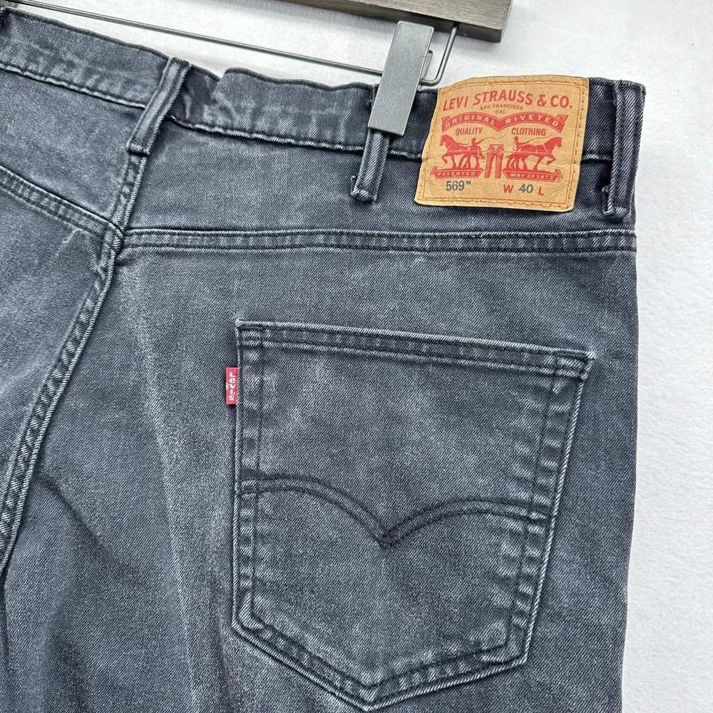 Levis 569 Shorts Mens 40‎ Gray Denim Relaxed Fit Medium Wash Bermuda Knee Length